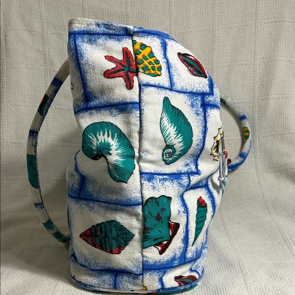 Colorful Seashell Patterned Tote Bag - Picture 4 of 13